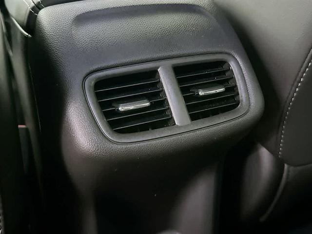 Photo of 2023 Summit White Buick Envision