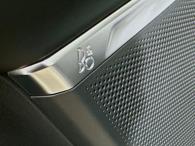 Photo of 2025 Dark Matter Gray Metallic Ford Expedition
