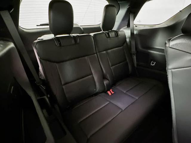 Photo of 2025 Carbonized Gray Metallic Ford Explorer