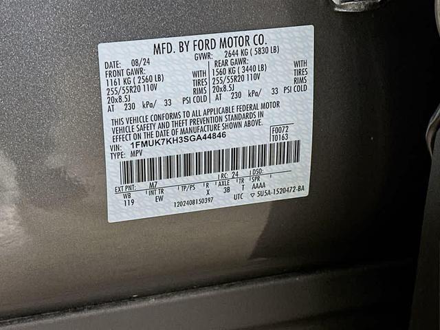 Photo of 2025 Carbonized Gray Metallic Ford Explorer