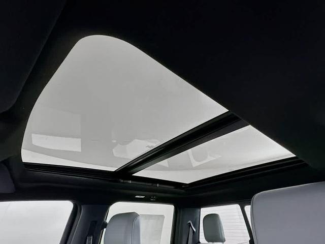 Photo of 2025 Antimatter Blue Metallic Ford F-150 Lightning
