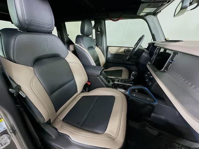 Photo of 2024 Carbonized Gray Metallic Ford Bronco
