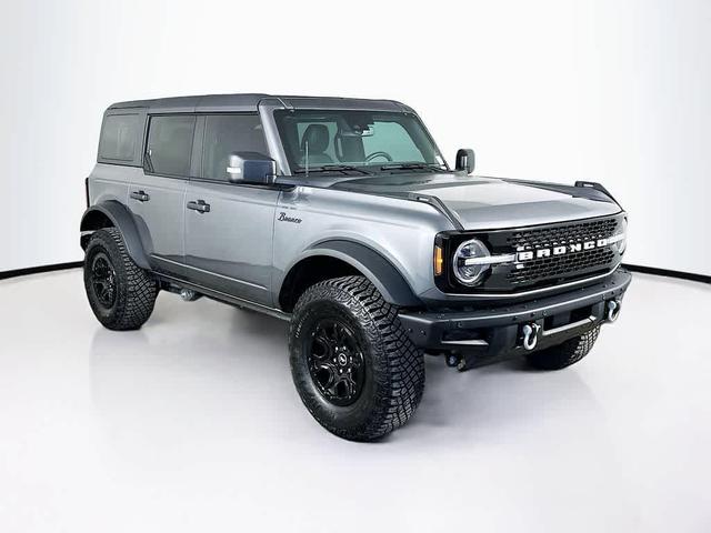 Photo of 2024 Carbonized Gray Metallic Ford Bronco