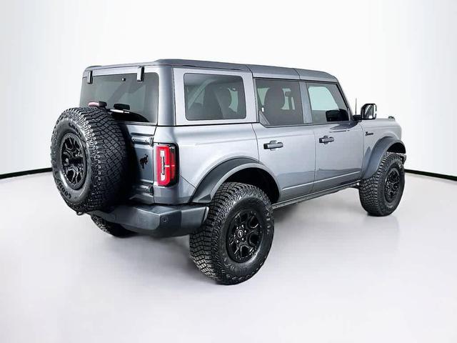 Photo of 2024 Carbonized Gray Metallic Ford Bronco