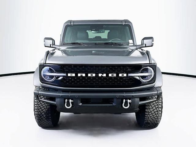 Photo of 2024 Carbonized Gray Metallic Ford Bronco
