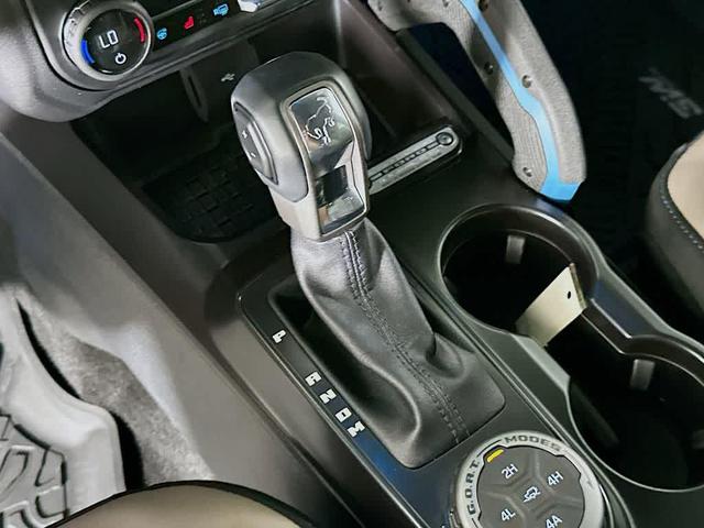 Photo of 2024 Carbonized Gray Metallic Ford Bronco