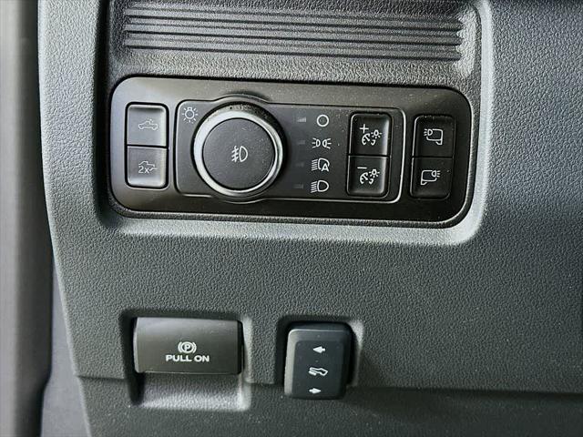 Photo of 2025 Carbonized Gray Metallic Ford F-250