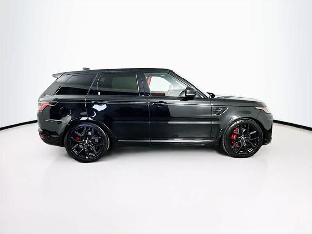Photo of 2022 Black Land Rover Range Rover Sport