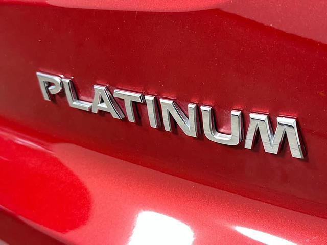 Photo of 2022 Scarlet Ember Tintcoat Nissan Pathfinder