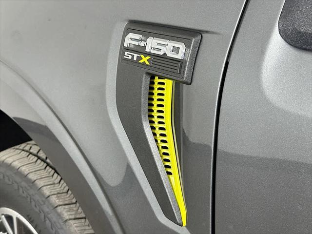 Photo of 2025 Carbonized Gray Metallic Ford F-150