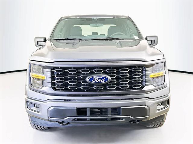 Photo of 2025 Carbonized Gray Metallic Ford F-150