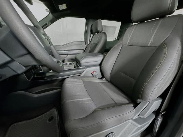 Photo of 2025 Carbonized Gray Metallic Ford F-150