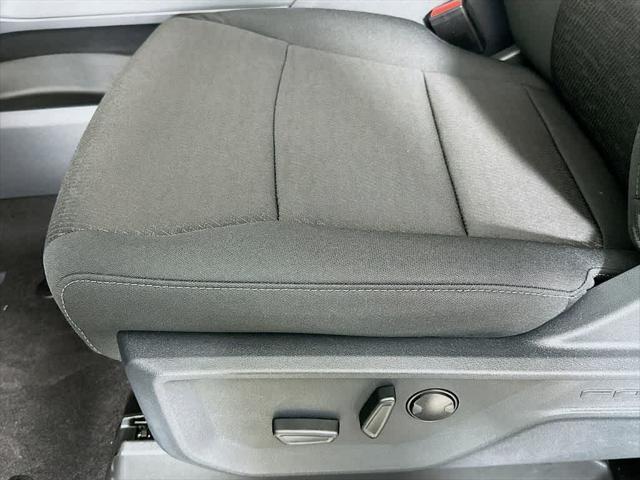 Photo of 2025 Space White Metallic Ford F-150
