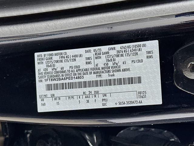 Photo of 2023 Agate Black Metallic Ford F-250