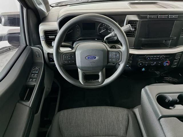 Photo of 2023 Agate Black Metallic Ford F-250