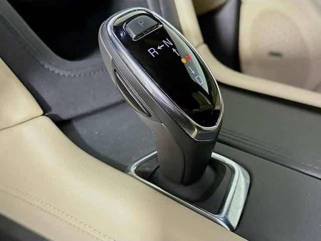 Photo of 2019 Bronze Dune Metallic Cadillac XT5