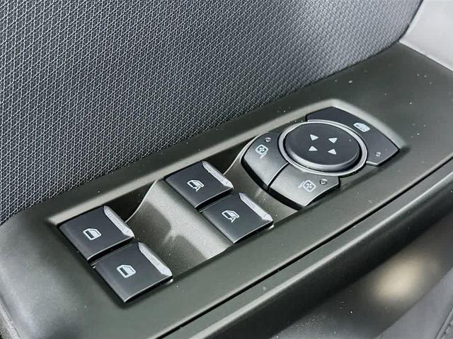 Photo of 2025 Oxford White Ford F-150
