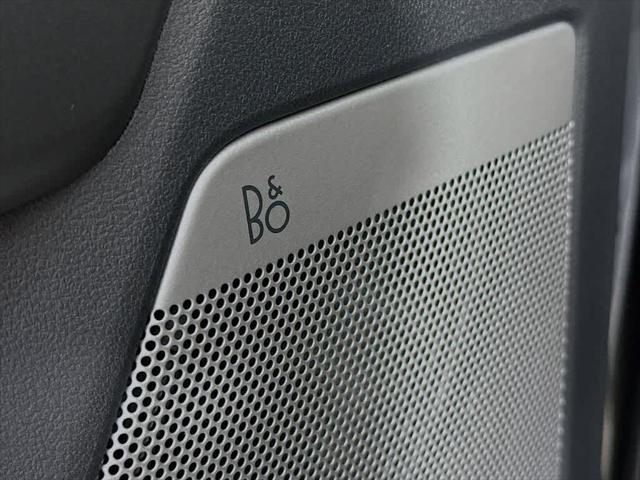 Photo of 2025 Carbonized Gray Metallic Ford F-250