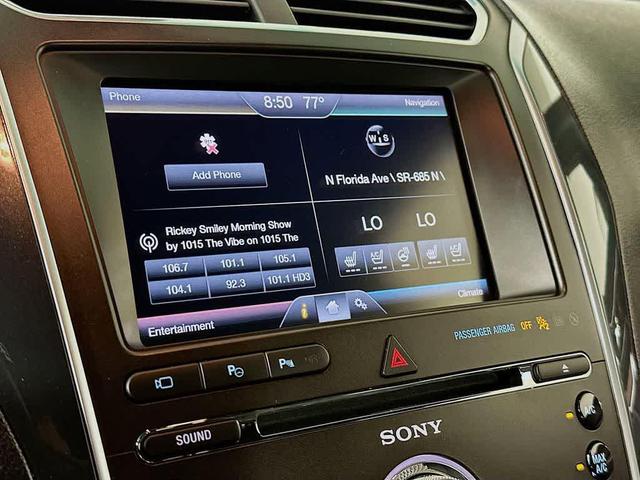 Photo of 2016 Ingot Silver Metallic Ford Explorer