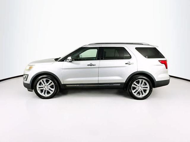 Photo of 2016 Ingot Silver Metallic Ford Explorer