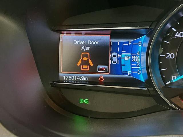 Photo of 2016 Ingot Silver Metallic Ford Explorer