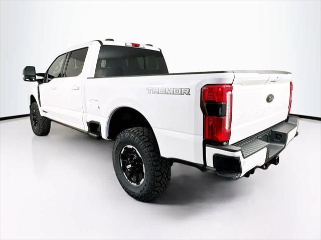 Photo of 2025 Star White Metallic Tri-Coat Ford F-250