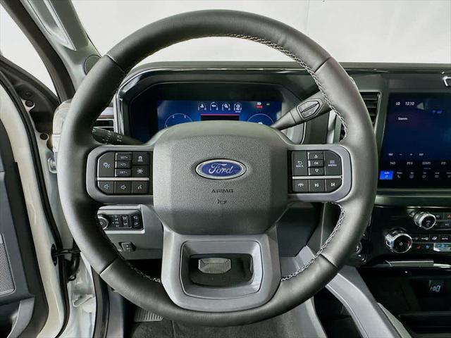 Photo of 2025 Star White Metallic Tri-Coat Ford F-250
