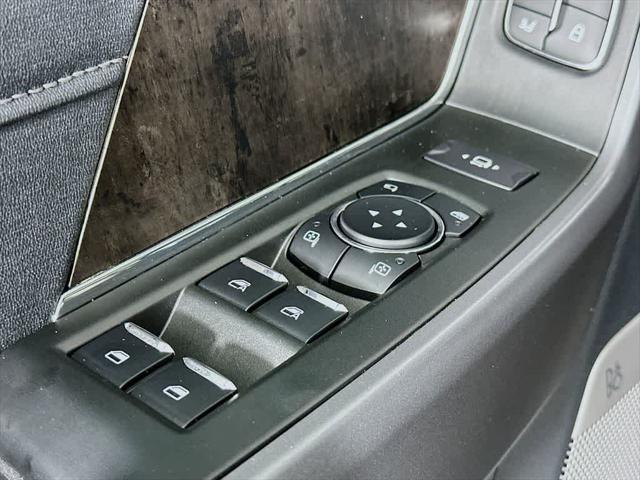 Photo of 2025 Star White Metallic Tri-Coat Ford F-250