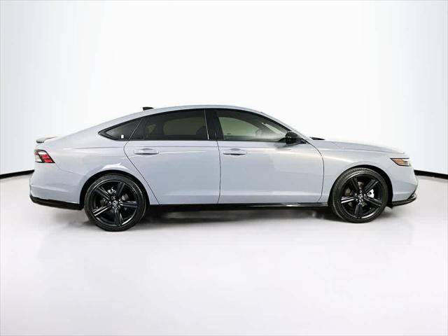 Photo of 2025 Urban Gray Pearl Honda Accord Hybrid