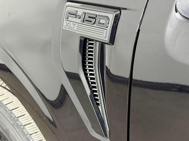 Photo of 2025 Agate Black Metallic Ford F-150
