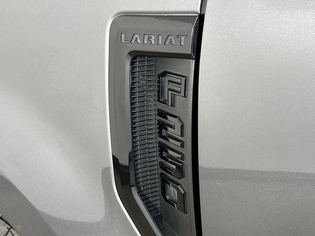 Photo of 2022 Carbonized Gray Metallic Ford F-250