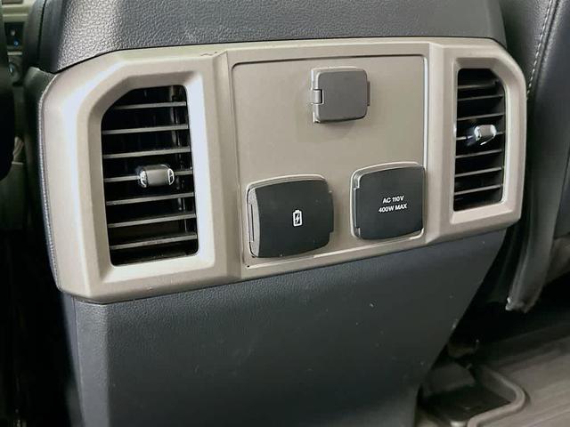 Photo of 2022 Carbonized Gray Metallic Ford F-250