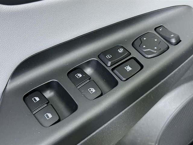 Photo of 2022 Ultra Black Hyundai KONA