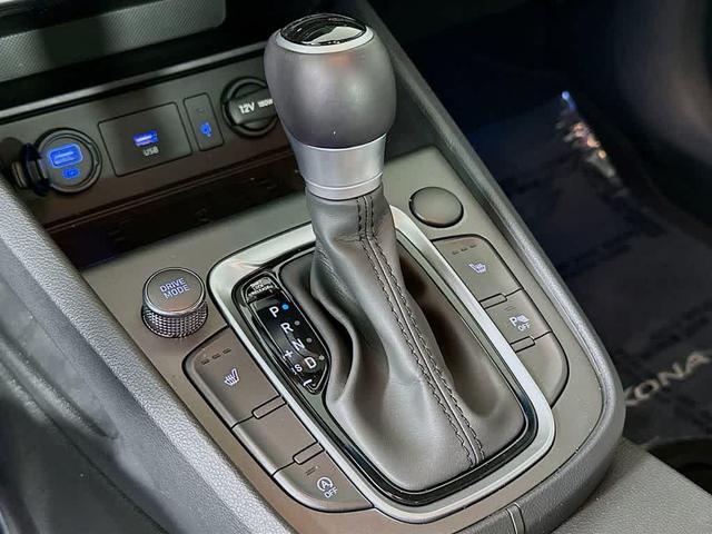 Photo of 2022 Ultra Black Hyundai KONA