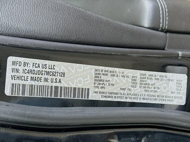 Photo of 2021 DB Black Clearcoat Dodge Durango