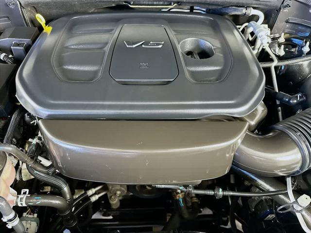 Photo of 2021 DB Black Clearcoat Dodge Durango
