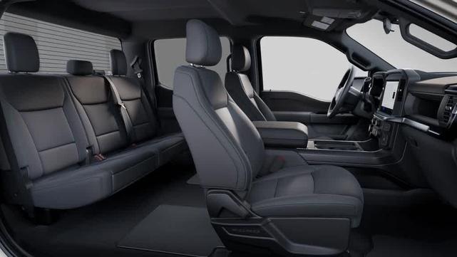 Photo of 2025 Oxford White Ford F-150