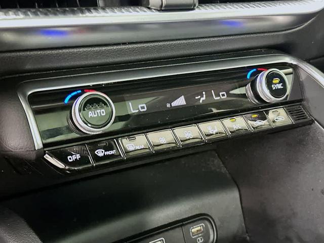 Photo of 2022 Sapphire Blue Kia K5
