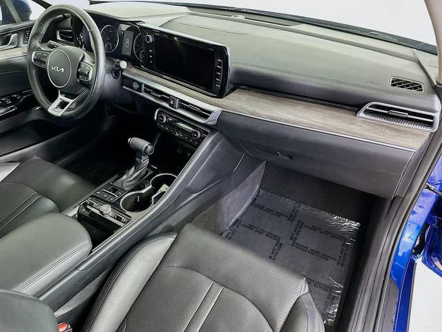 Photo of 2022 Sapphire Blue Kia K5