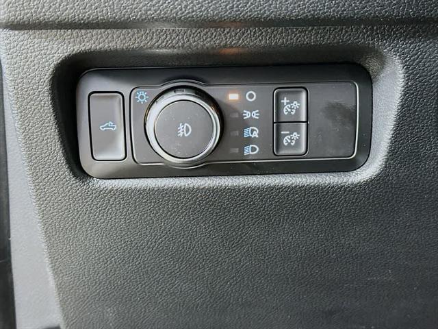 Photo of 2025 Carbonized Gray Metallic Ford Ranger