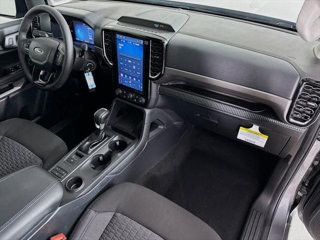 Photo of 2025 Carbonized Gray Metallic Ford Ranger