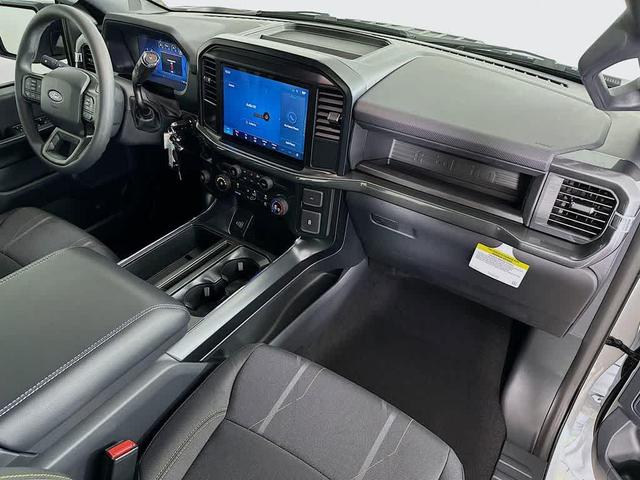 Photo of 2025 Oxford White Ford F-150
