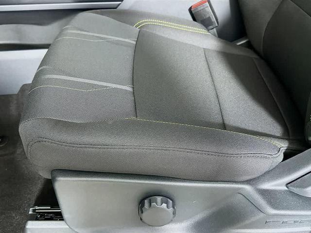 Photo of 2025 Oxford White Ford F-150