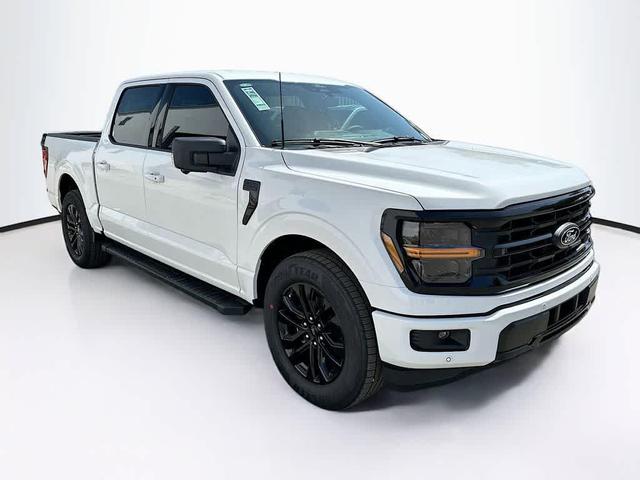 Photo of 2025 Oxford White Ford F-150