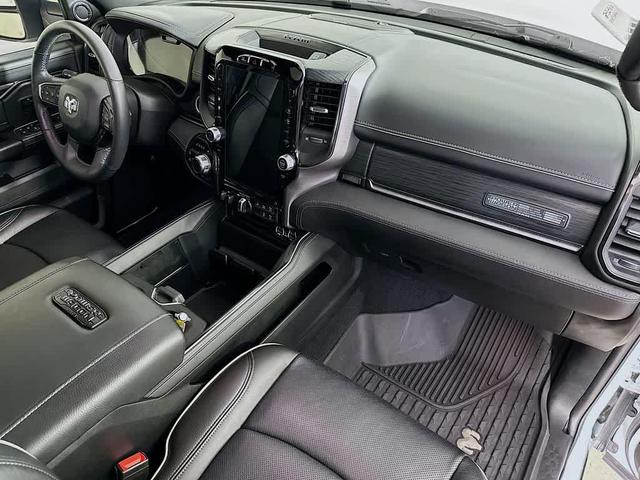 Photo of 2024 Bright White Clearcoat RAM 2500
