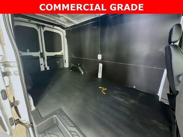 Photo of 2025 Oxford White Ford Transit-250