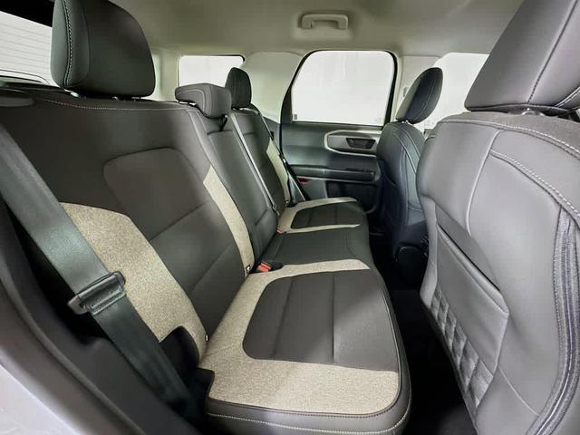 Photo of 2025 Oxford White Ford Bronco Sport