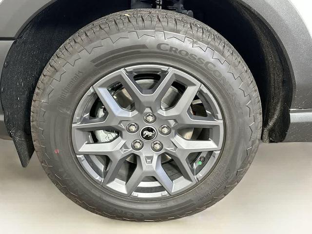 Photo of 2025 Oxford White Ford Bronco Sport