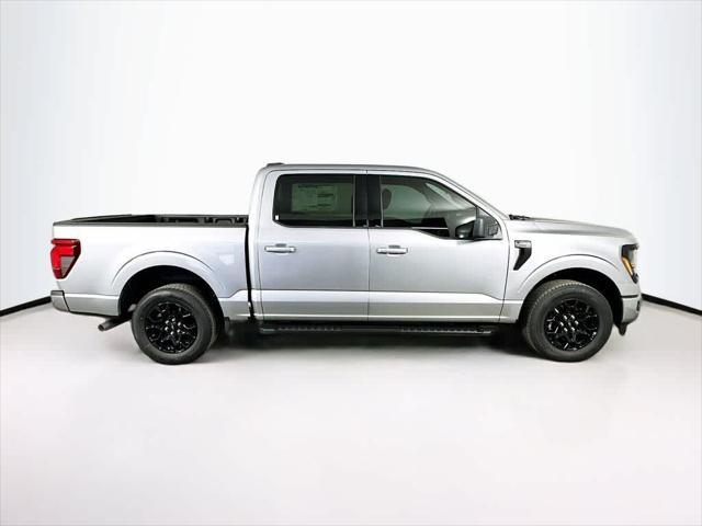 Photo of 2025 Iconic Silver Metallic Ford F-150