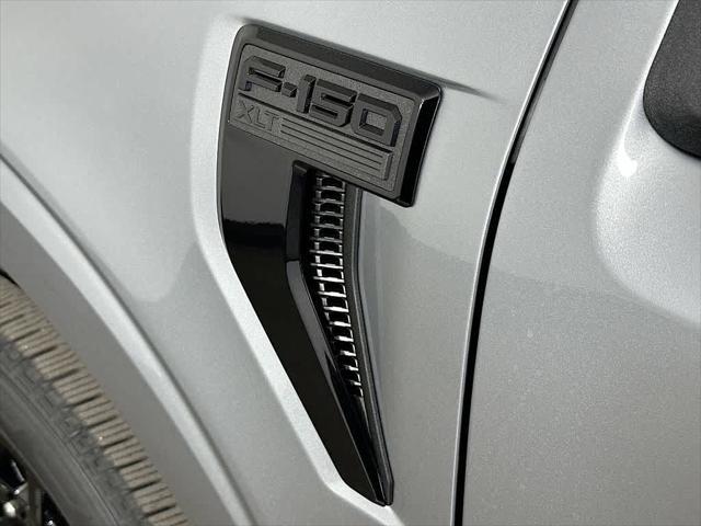 Photo of 2025 Iconic Silver Metallic Ford F-150